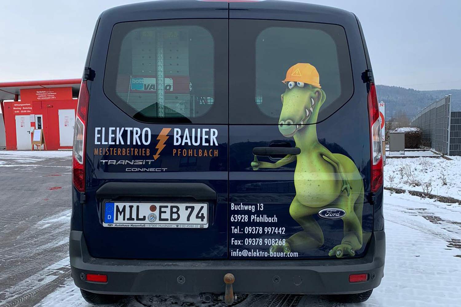 Elektro Bauer Ford hinten