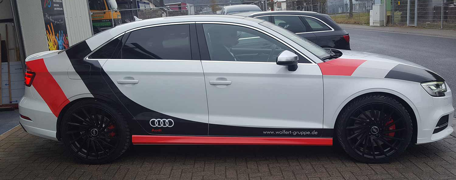 Wolfert Audi mit RS-Folierung